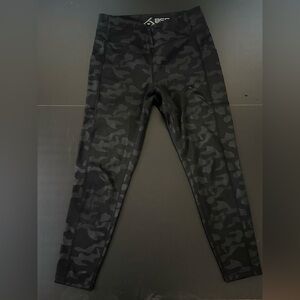 woman Black Camouflage Leggings